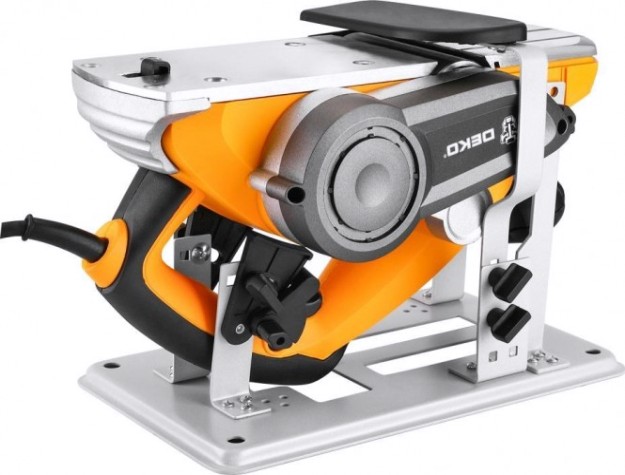 Рубанок сетевой DEKO DKEP1400W with a stand со станиной [063-4337]