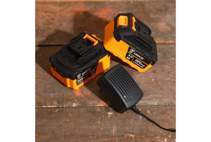 Зарядное устройство DEKO DC20V FAST 20в, li-ion [065-1031]